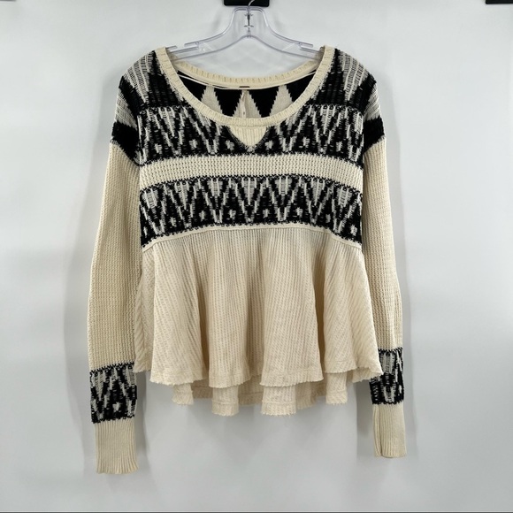 Free People white black flare hem sweater size XS - Picture 8 of 10